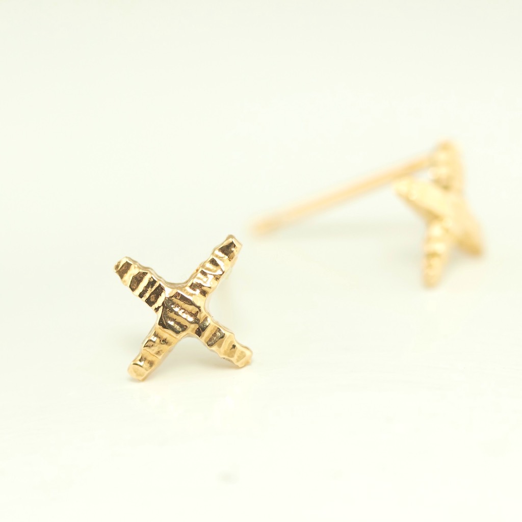 hacca ベーシックピアス -K18/Pt- | CASUCA