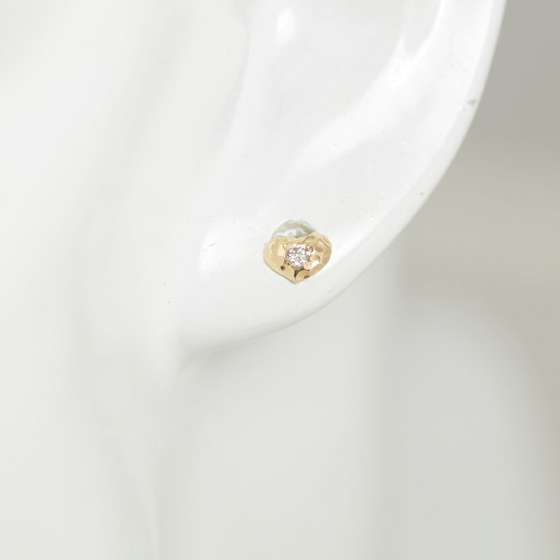 CASUCA ピアス　k18 haccaseal ポストピアス -K18/Pt- | CASUCA